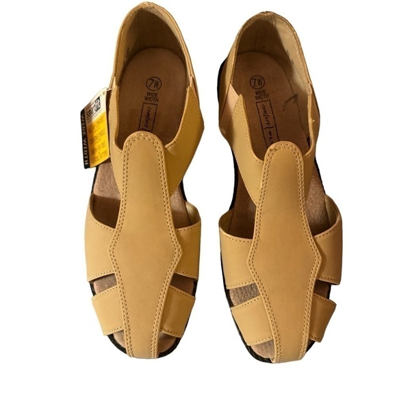 NWT Woman's smart fit Shoes - Picture 6 of 9